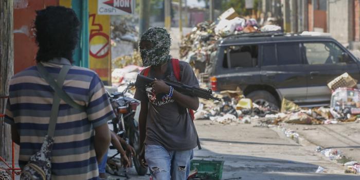 Evacuazione cittadini USA da Haiti durante scontri armati