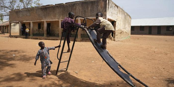 Liberate 137 persone rapite in una scuola in Nigeria