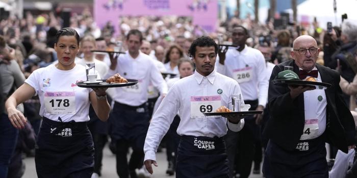 La Course des Cafés: Una Gara Insolita a Parigi