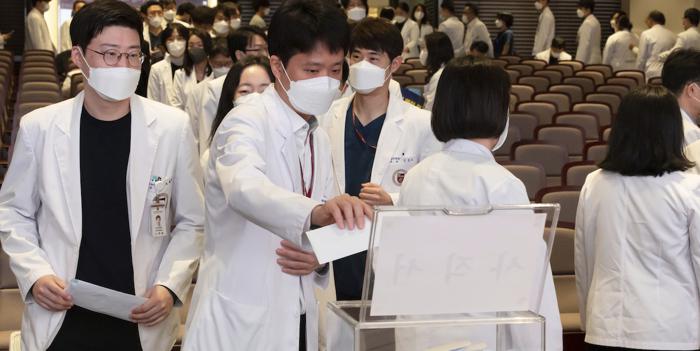 Protesta medici in Corea del Sud: sfida al sistema sanitario