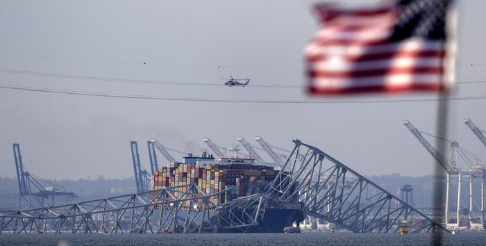 Crollo del Ponte Francis Scott Key a Baltimora: Tragedia e Disastro
