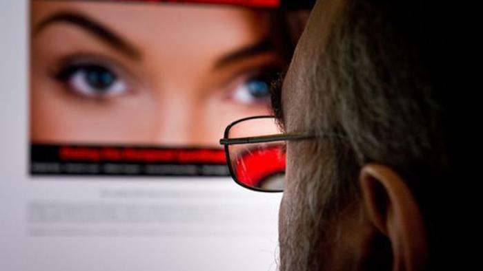 Flirting Scam: Come i Cyber Criminali Utilizzano il Finto Flirt per Diffondere Malware