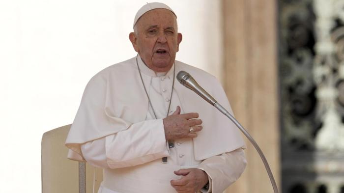 Papa Francesco sorprende durante la Domenica delle Palme