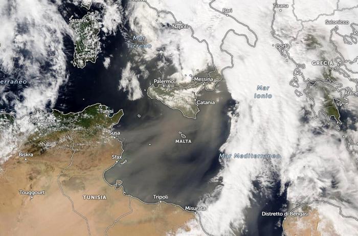 La sabbia del Sahara vista dal satellite sabbia-sahara-2