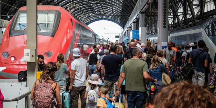 Rallentamenti sulla linea ad alta velocità Firenze-Roma a causa di guasto elettrico