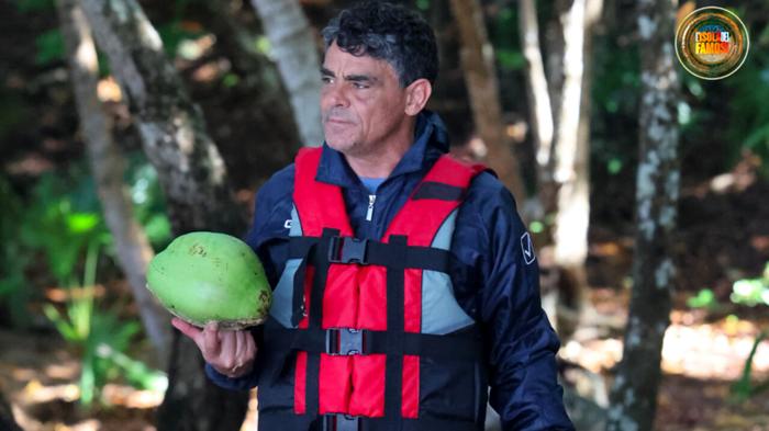 Polemica Francesco Benigno: esclusione dall’Isola dei Famosi