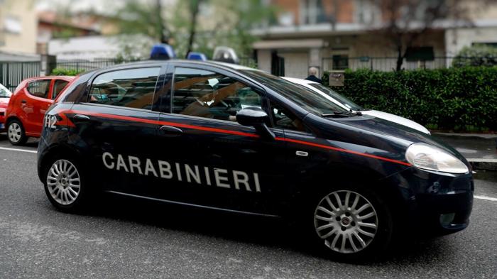 Tragedia a Perugia: Uomo Muore in Fuga da un Negozio