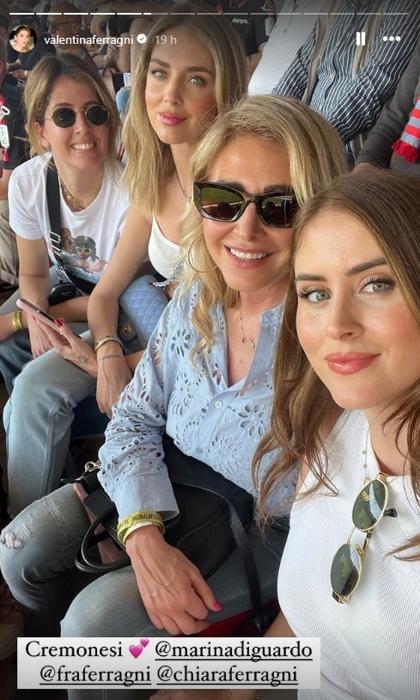 Chiara Ferragni con le sorelle e la mamma allo stadio di Cremona ferragni stadio