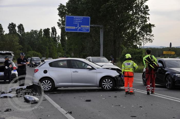 Foto da ForliToday, incidente a Forlimpopoli Foto da ForliToday, incidente a Forlimpopoli