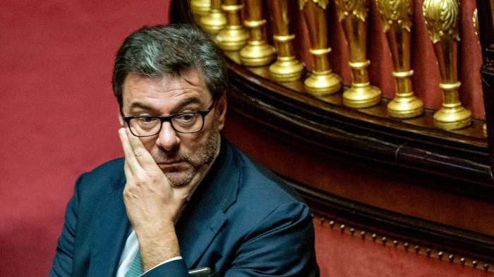 La sfida dell’Italia ai conti pubblici: rischio procedura Ue