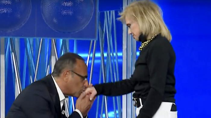 Rita Pavone ospite speciale a I Migliori Anni: performance e omaggio da Carlo Conti
