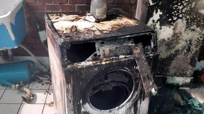 Incendio causato da lavatrice in via Bruno Lanzarini