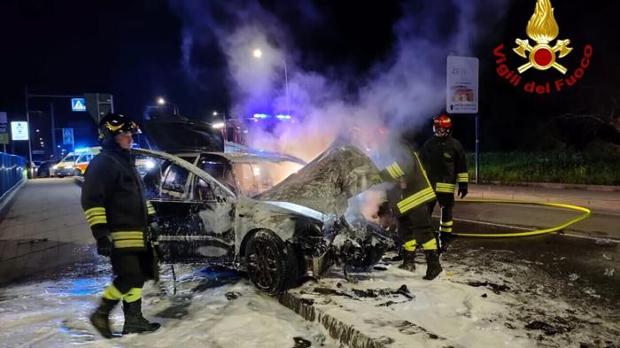 Incidente stradale a Zane: morte e feriti in fiamme