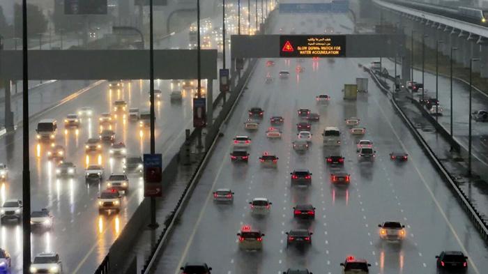 Dubai: Le Inondazioni e il Mistero del Cloud Seeding