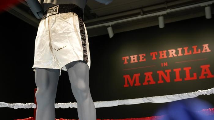 Pantaloncini di Muhammad Ali in asta: il leggendario Thrilla in Manila