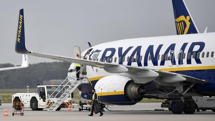 Tragico evento durante volo Ryanair: uomo muore per infarto