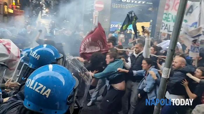 Scontri pro-Palestina a Napoli durante concerto Nato