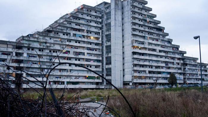 Giovane napoletano vittima di omofobia a Scampia