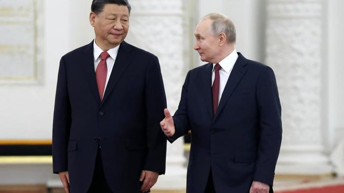 Crisi economica tra Russia e Cina: crollo delle esportazioni e sanzioni