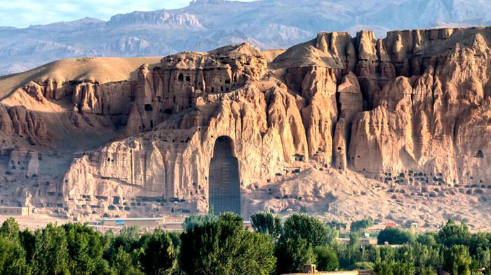 Attentato a Bamiyan: Turisti Spagnoli Uccisi