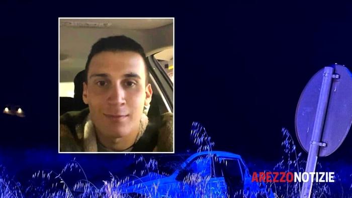 Tragico incidente stradale ad Arezzo: giovane militare deceduto