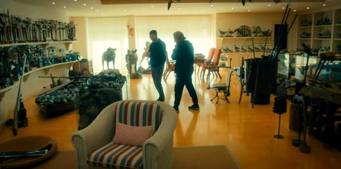 Roberto Baggio in casa ha una stanza tutta per lui dedicata al suo hobby, foto Netflix dove vive roberto baggio-7