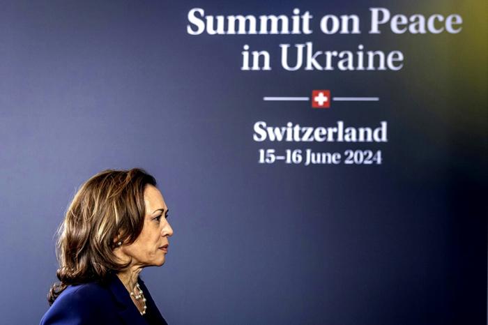 La vicepresidente statunitense Kamala Harris alla Conferenza sulla pace in Ucraina - LaPresse La vicepresidente statunitense Kamala Harris alla Conferenza sulla pace in Ucraina - LaPresse