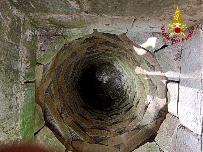 Foto vigili del fuoco vff_pozzo_palazzolo_acreide