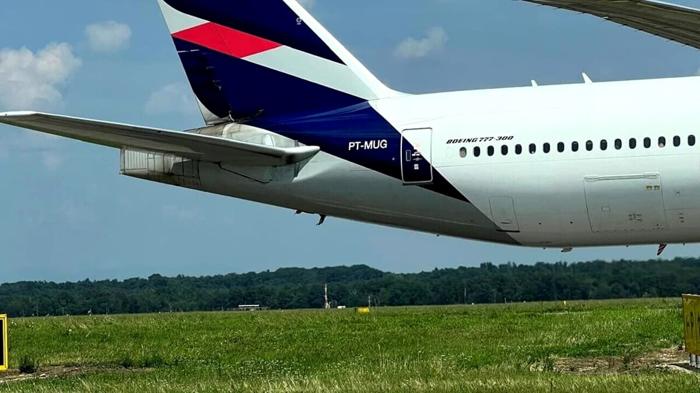 I danni all'aereo coda_aereo_emergenza_atterraggio