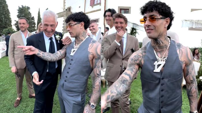 Il curioso incontro tra Lo Sceriffo e Tony Effe al matrimonio di Ignazio Moser
