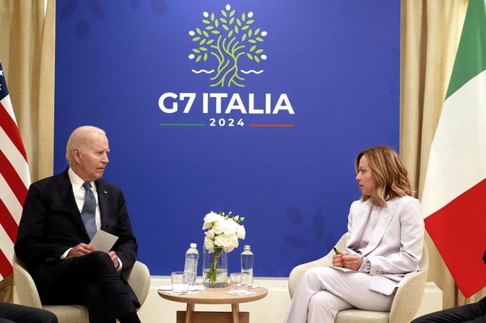 Giorgia Meloni e Joe Biden (LaPresse) giorgia-meloni-joe-biden-lapresse-2