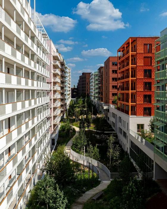 Nel villaggio sono stati piantati 9000 tra alberi e arbusti, foto @paris2024 via Instagram parigi 2024-7