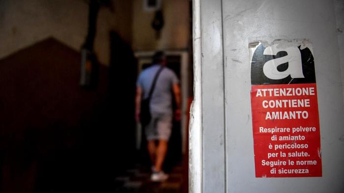 Sentenza storica: risarcimento per decesso da amianto a Napoli
