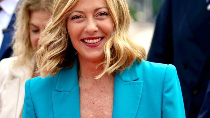 Sondaggio politico: Fratelli d’Italia in crescita, Partito Democratico in calo