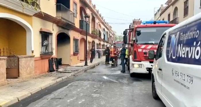 Incendio villetta Guillena in Spagna, 4 morti - X Incendio villetta Guillena in Spagna, 4 morti - X