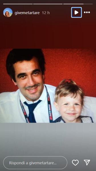 Jacqueline da piccola con il padre, foto da Instagram-2 Jacqueline da piccola con il padre, foto da Instagram-2