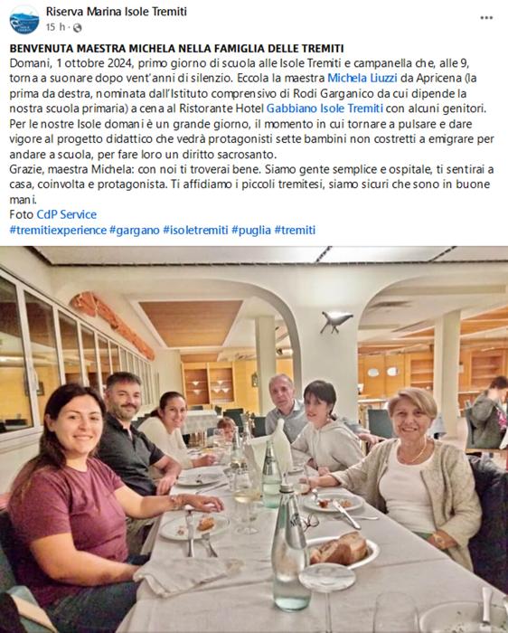 Michela Liuzzi (a destra) a cena con i genitori Michela Liuzzi (a destra) a cena con i genitori