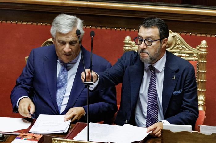 Antonio Tajani e Matteo Salvini (LaPresse) salvini-tajani-senato-lapresse