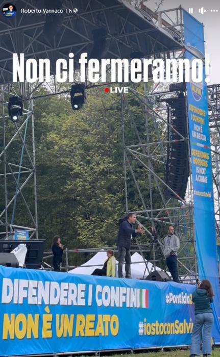 Vannacci sul palco (Instagram) Vannacci sul palco (Instagram)