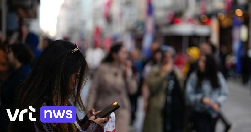Social media vietati ai minori di 15 anni: la scelta della Turchia