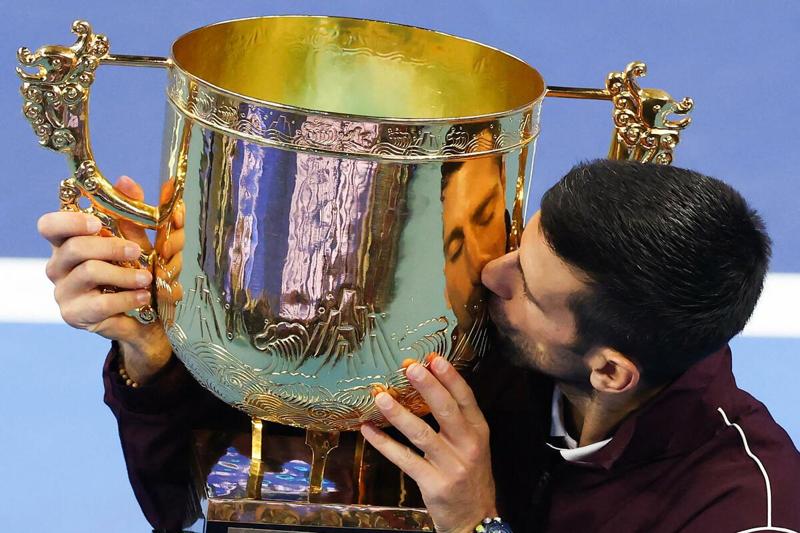 Đoković torna a Basilea e punta a raggiungere Federer