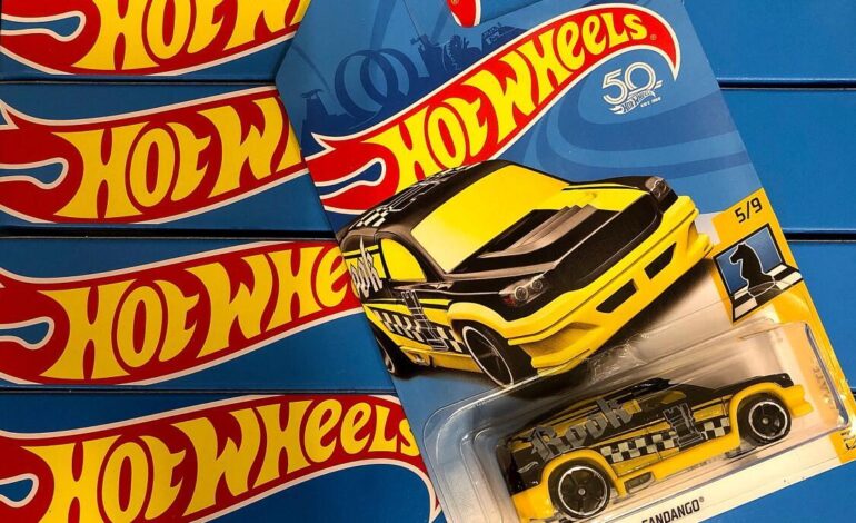 Ruba scatole da un vagone: nel pick-up 350 Hot Wheels