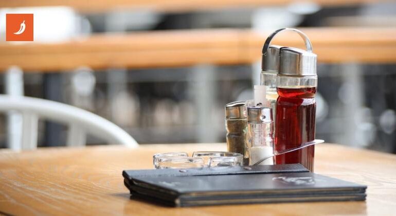 Cucchiaini, saliere e carta igienica: i furti nei caffè