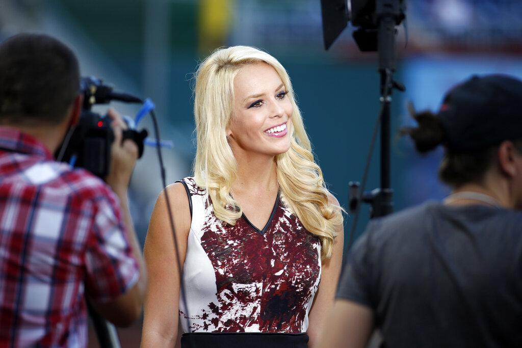Dopo essersi laureata in giornalismo, Britt McHenry ha lavorato come giornalista e commentatrice sportiva, prima di entrare al Dipartimento di Stato a settembre. Foto: AP Dopo essersi laureata in giornalismo, Britt McHenry ha lavorato come giornalista e commentatrice sportiva, prima di entrare al Dipartimento di Stato a settembre. Foto: AP
