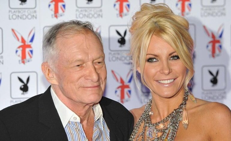 Playboy, le accuse di Crystal Hefner: «Rapporti dolorosi e coercizione»