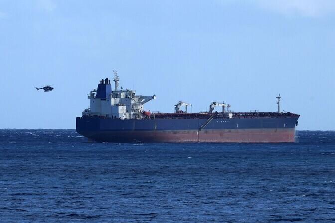 Petroliere sanzionate, gli Usa valutano di usarle per carichi leciti