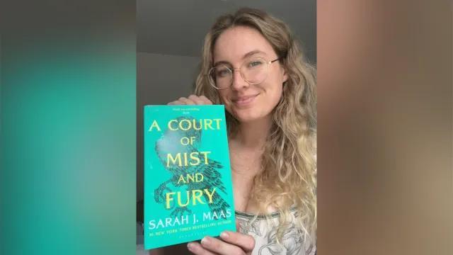 None Starlin Marotová, proprietaria di una libreria specializzata in romantasy a Oxford
