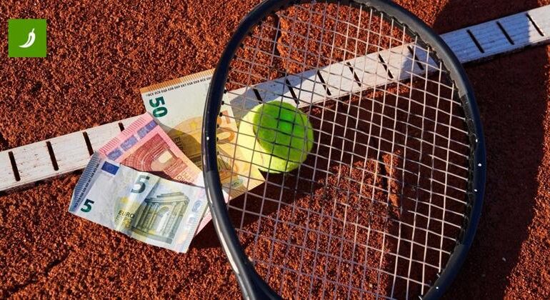 Tennis, 24 anni di squalifica per 6 partite truccate
