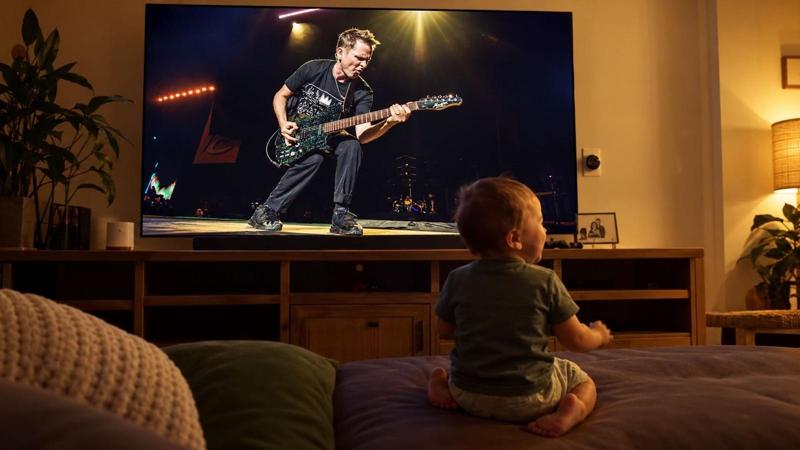 Un bambino guarda i Muse in tv e si lascia conquistare dal rock