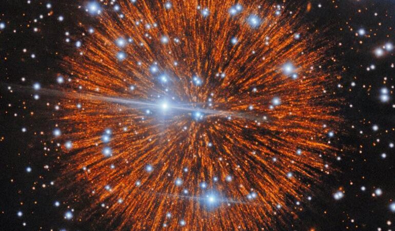 Supernova del 1181: i filamenti sono fatti di grumi di gas